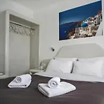 Corrado Caldera * Fira (Santorini)