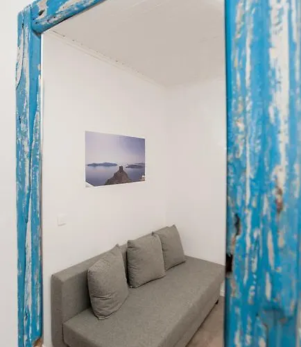 卡尔德拉科拉多公寓 公寓 *