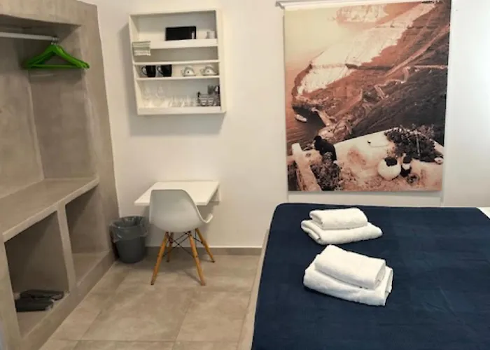 Corrado Caldera Apartment *