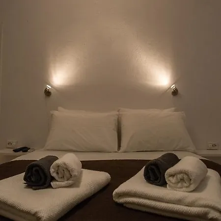 Corrado Caldera Apartment *