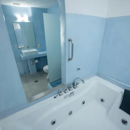 Corrado Caldera Apartment *